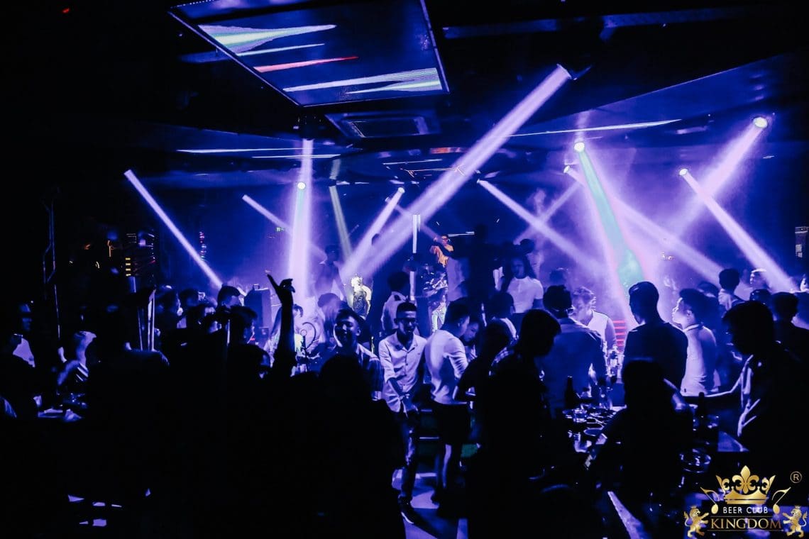 quán bar nổi tiếng sài gòn 1 Canis Club